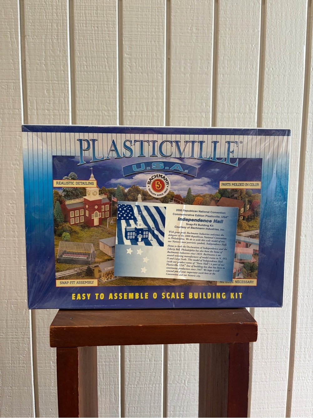 Plasticville USA O Scale Building Kit - Blue